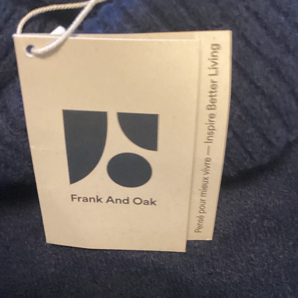 Frank and Oak The Seawool Elegant Navy Turtleneck Sweater M NWT - Picture 4 of 10